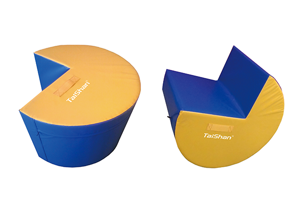 缺角圆柱 (图1) 缺角圆柱 (图1)