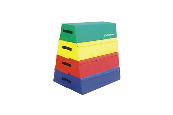 软跳马(图1) 软跳马(图1)