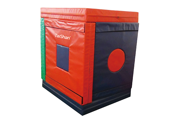 小屋组合(图1) 小屋组合(图1)